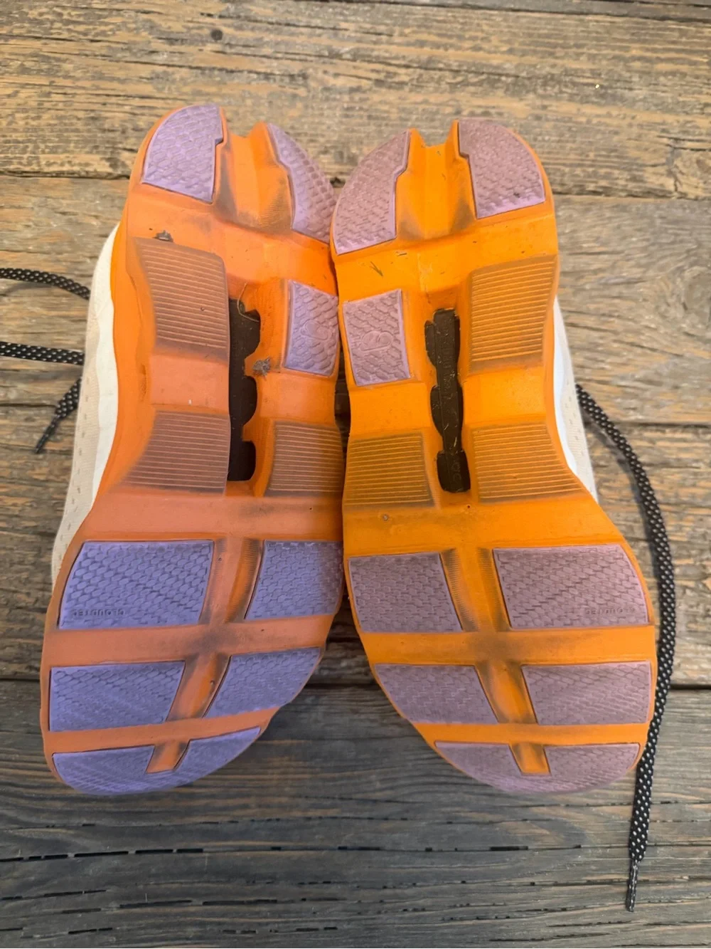 On Cloud Running Shoes - Women’s Size 10
